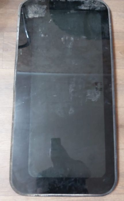 Продам стекло люка на Гольф 3,Венто!