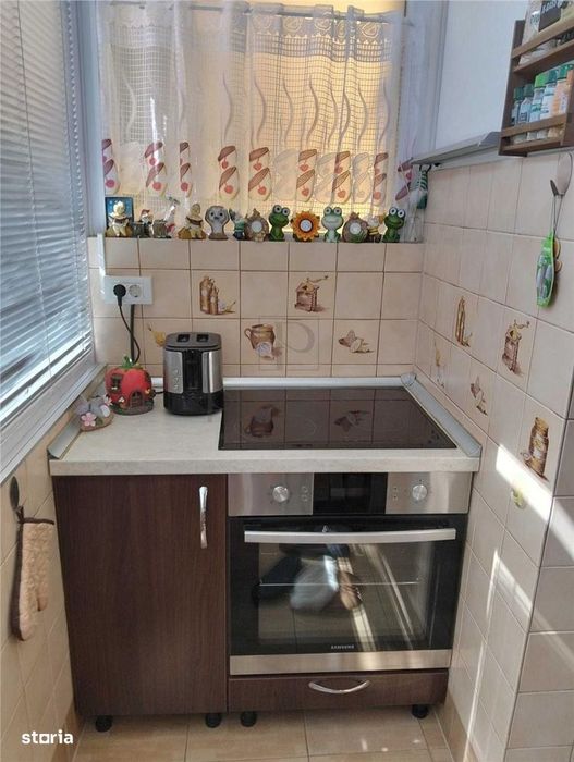 Dambovita - 2 Camere - Etaj 2 - Centrala proprie - Bloc izolat - Boxa