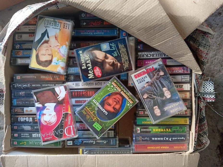 Продам кассеты,в отличном состоянии