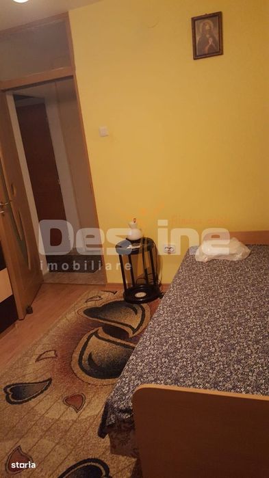 Apartament 3 Camere Decomandat