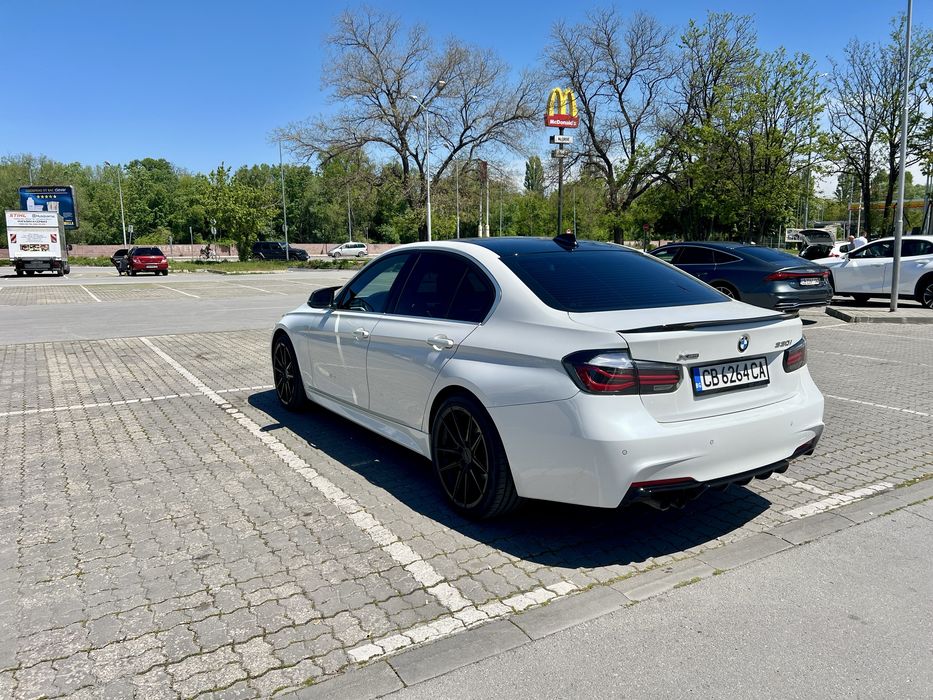 BMW f30 330i xDrive 2017г.
