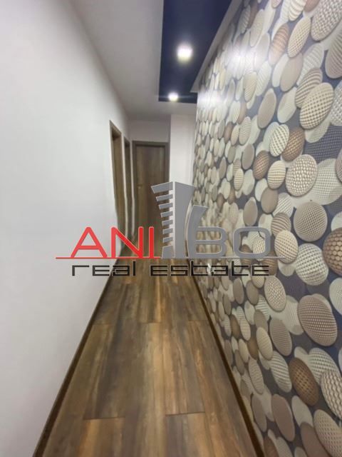 Продава се Тристаен апартамент в Варна, Възраждане 3 - 105 кв.м за 1904 €/кв.м - Снимка #6