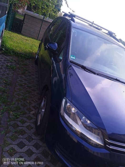 Продавам личния си автомобил