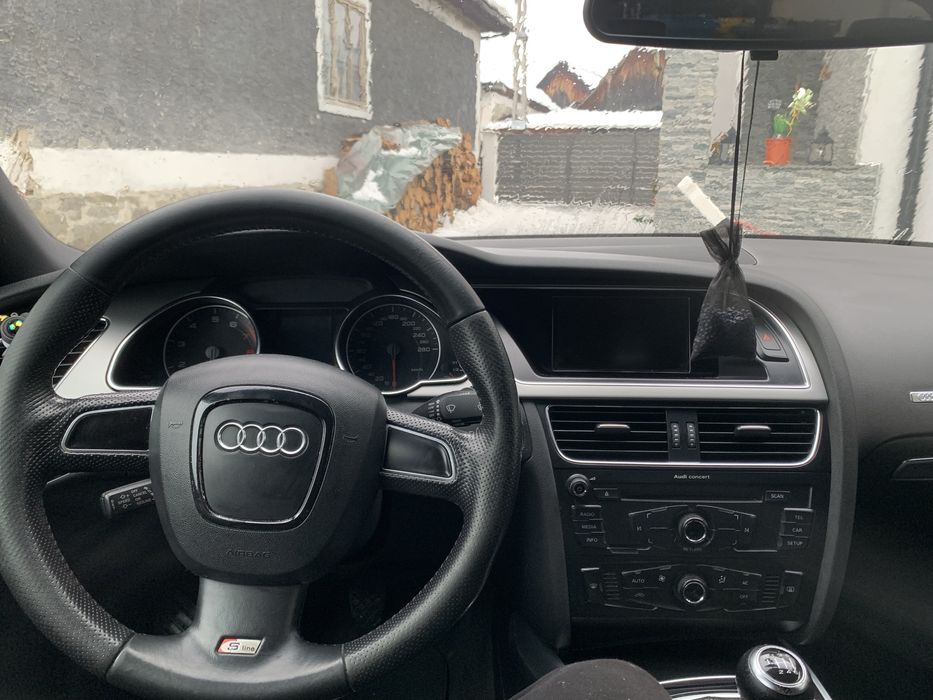 Audi a 5,2.0 tfsi sline