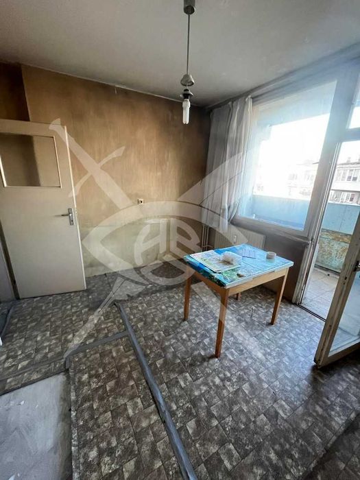 Продава се Двустаен апартамент в София, Толстой - 76 кв.м за 1074 €/кв.м - Снимка #5