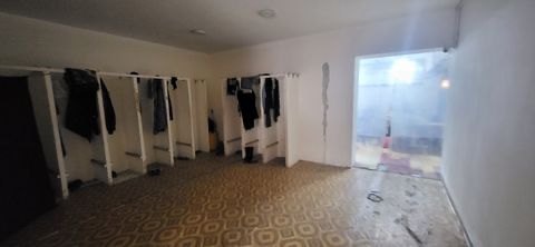 Сотилади кулай бизнес учун таер жой соколний блок 1 этаж