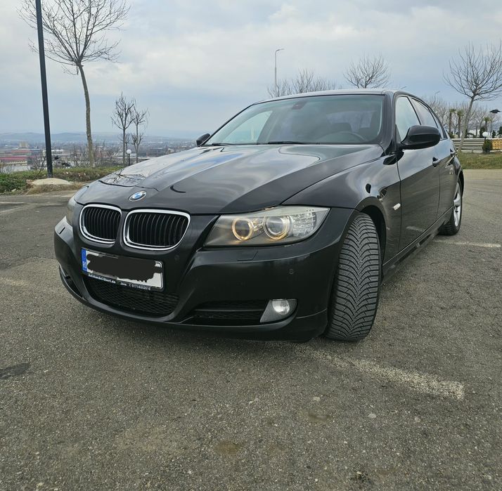 Vând BMW E90 LCI