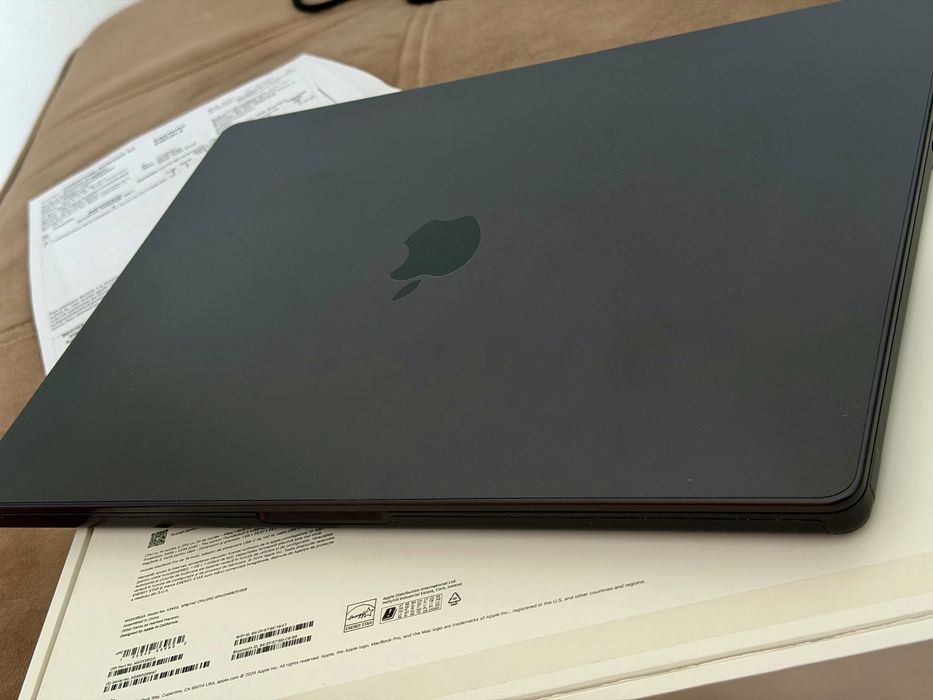 Laptop APPLE MacBook Pro 16 inch - M4 PRO - 24GB RAM