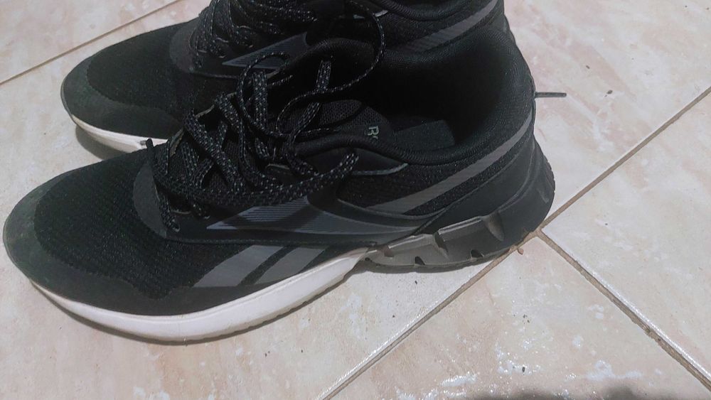 Маратонки Reebok 41