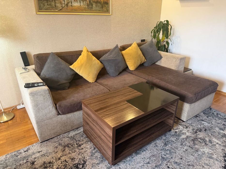 Vând fotoliu, colțar, măsuță și comodă TV/ pro mobila