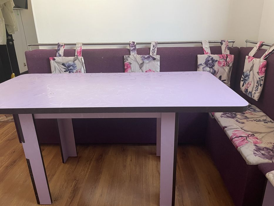 Продам стул и уголок