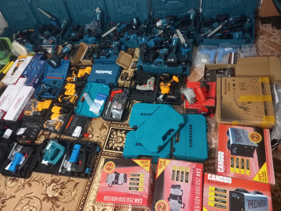 Лопата, снегоуборщик