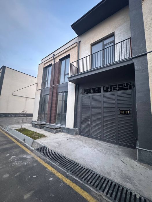 ID-240 Ттз дурмень!! Продаётся коттедж 2.3 соток 10 комнат