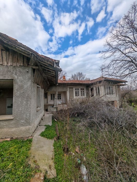 Къща, имот в гр.Алфатар