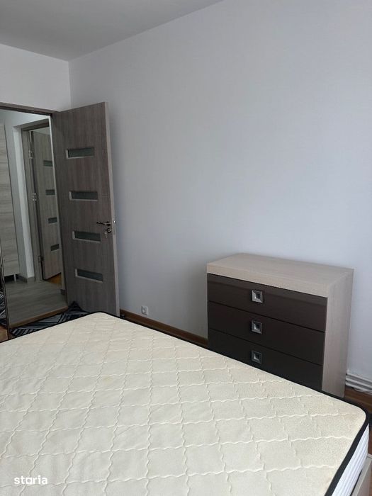 Campina - ap. 2 cam renovat - mobilat - 1800 Lei/Luna