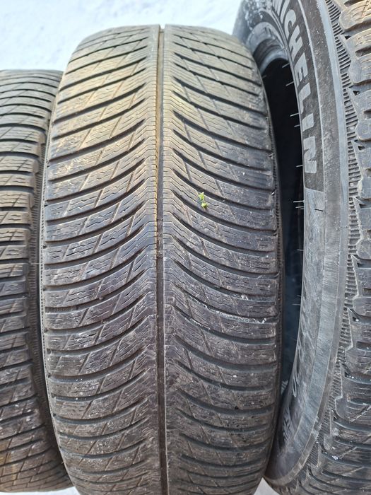 Продам шины. 255/60/20 мишелин