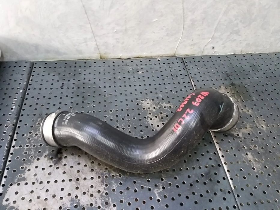 Tub furtun intercooler 2.2 cdi mercedes c class w203 a2035281582