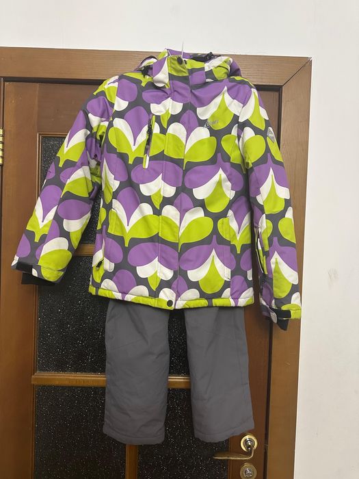 продам горнолыжный костюм