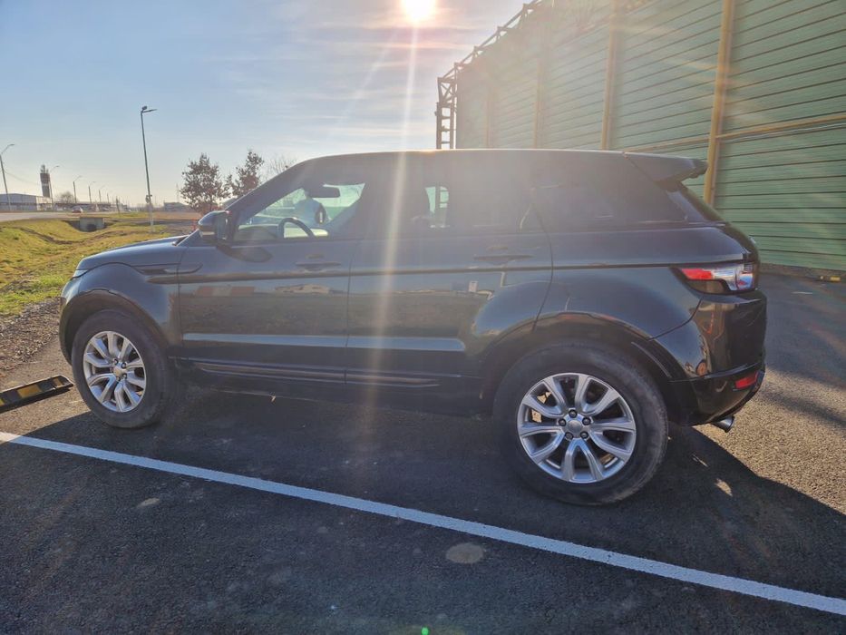 Land rover evoque 2.2