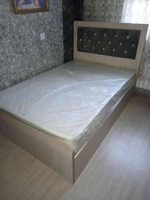 Кровать полтарашка