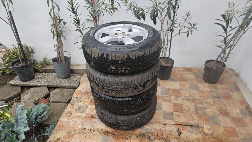Джанти 17" 5х114 и гуми 215 65 17 - 4бр. зимни гуми Continental Winter