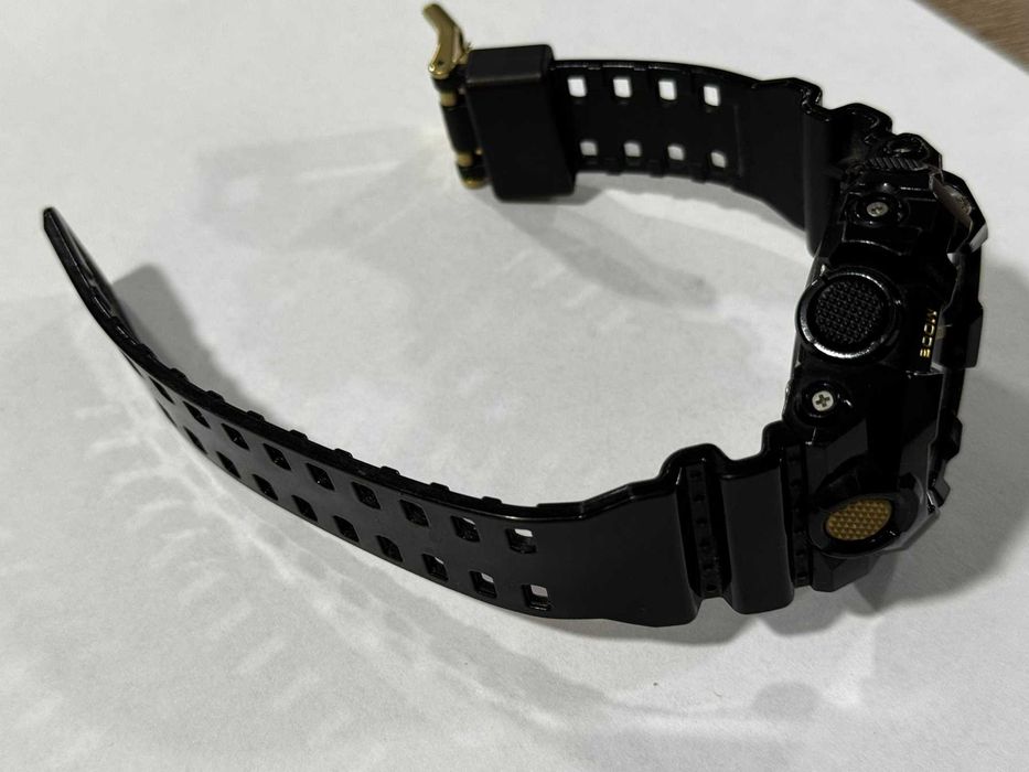 Casio G-Shock GA-710GB-1A
