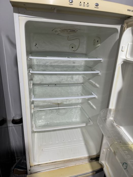 Холодильник samsung