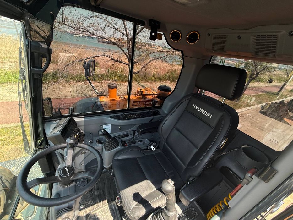 Hyundai HW65A 2024 yil