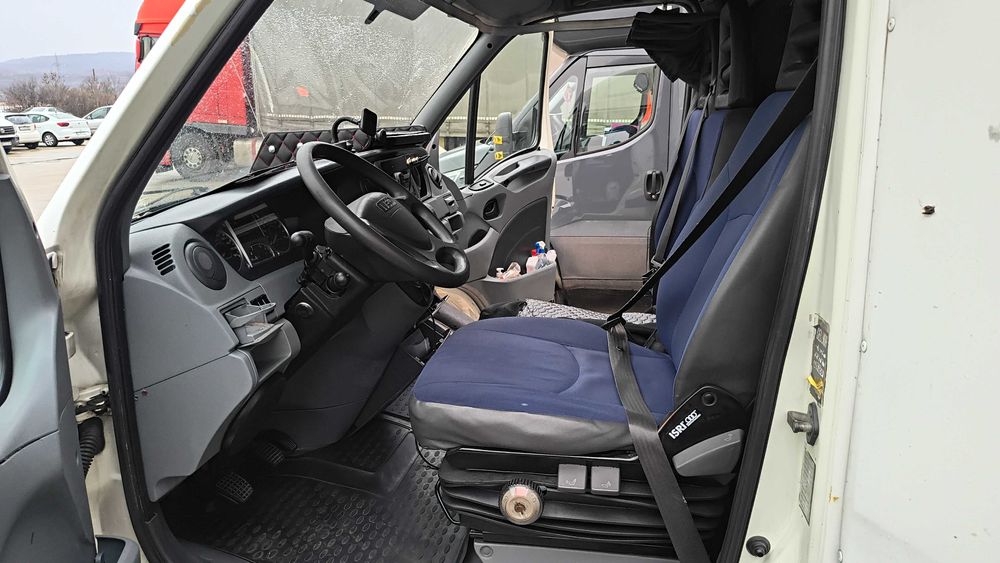Iveco Daily 35S18, 3.0 180 Cai,prelata 8 epal.