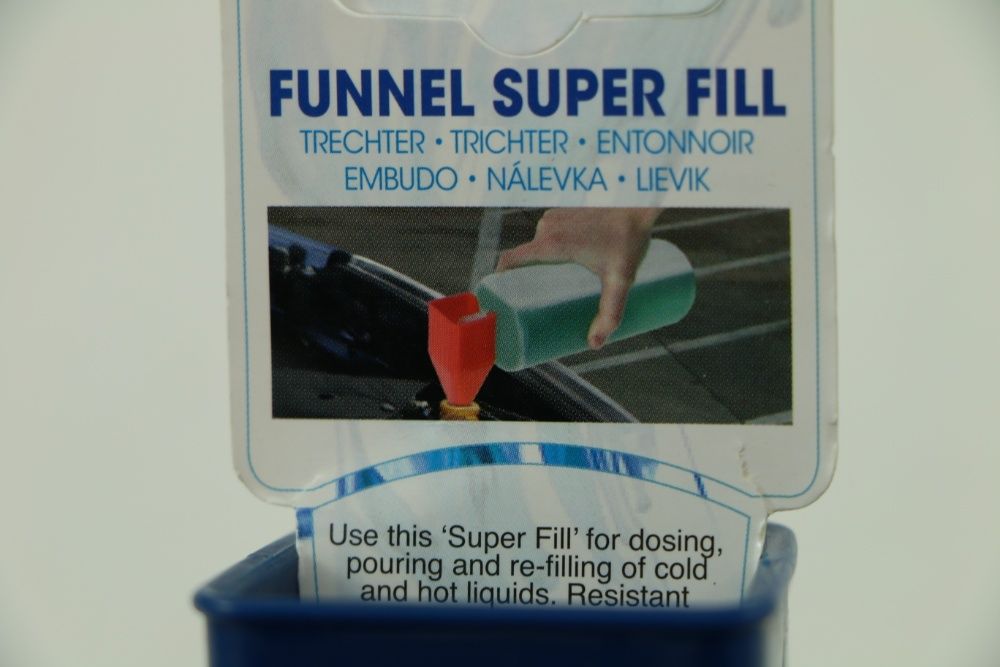 универсална странична фуния, нова, немска, внос от Германия