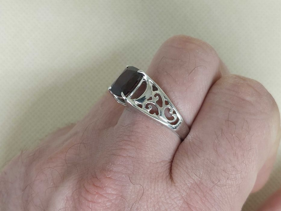 Inel  Argint 925 & Granat Almandin Natural