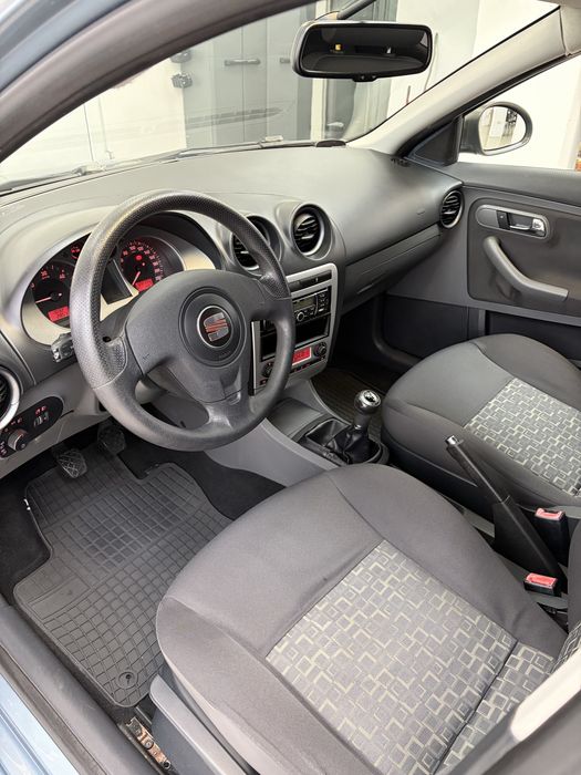 Seat Ibiza Hatchback 2007 | 1.4D-90CP | Climatronic | Radio CD Usb | 122.000Km