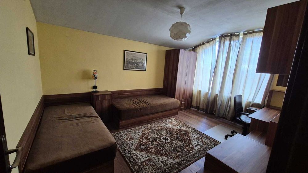 Дава се под наем Тристаен апартамент в София, Павлово - 110 кв.м за 750 € - Снимка #3