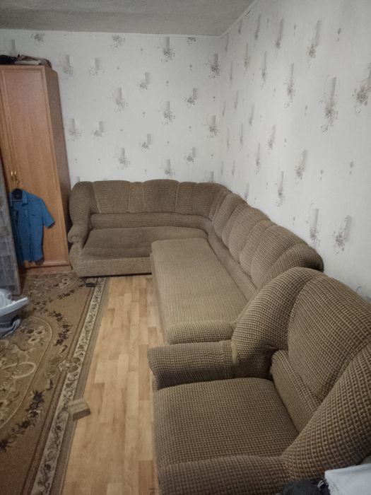 Продам диван и кресло