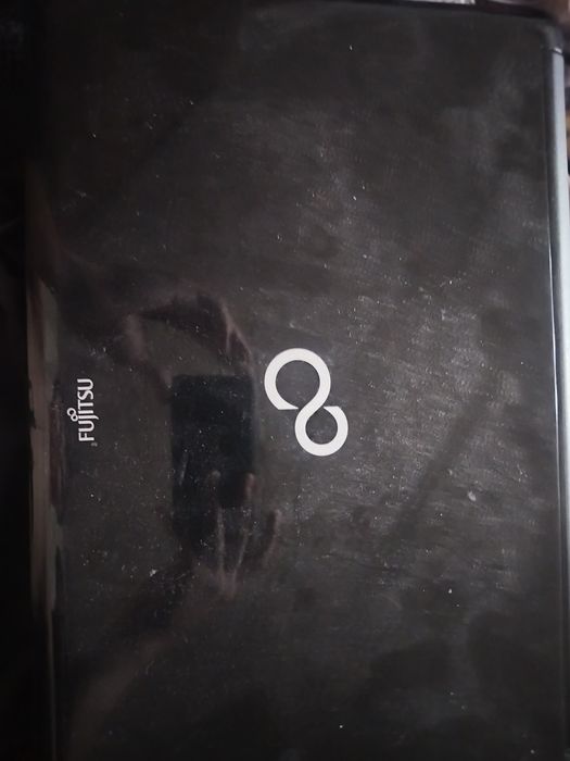 Продам ноутбук Fujitsu LifeBook AH530