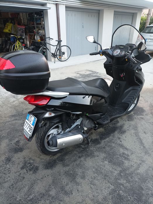 Scuter Malaguti Blog 125