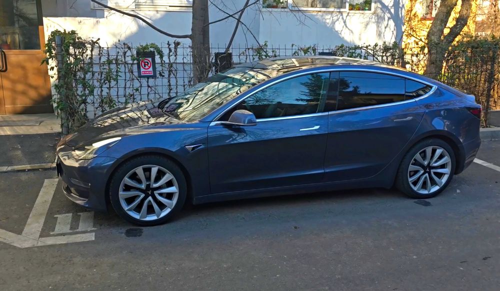 Tesla 2019 - model 3 long range 77 kw -  4x4 - dual motor 450 cp