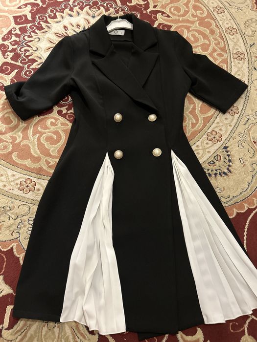 короткое платье размер S