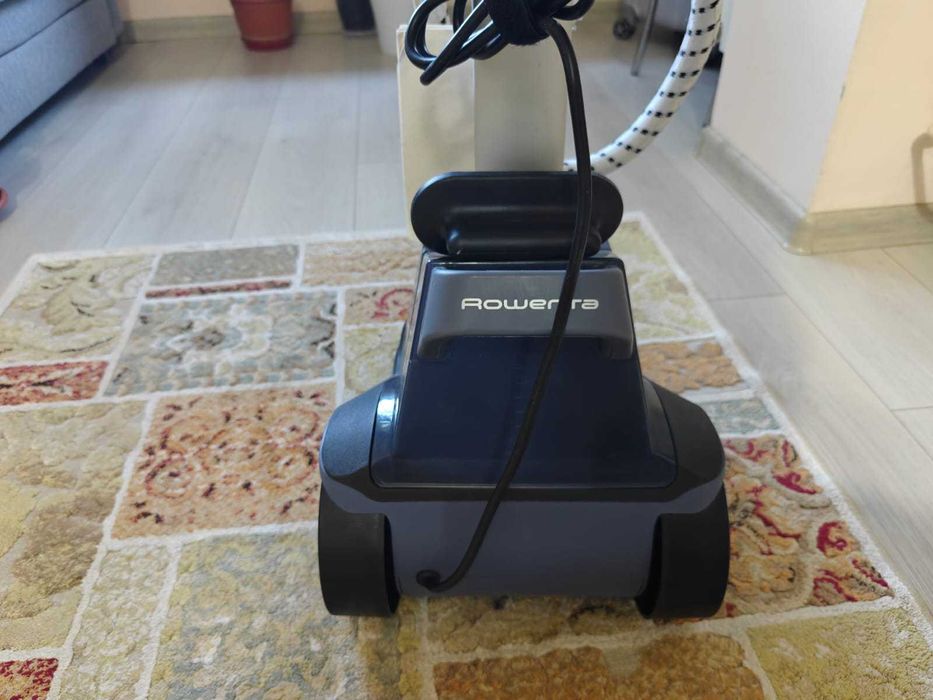 Statie de calcat de calcat verticala Rowenta