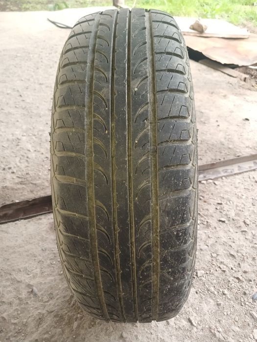 Продам шину на 14