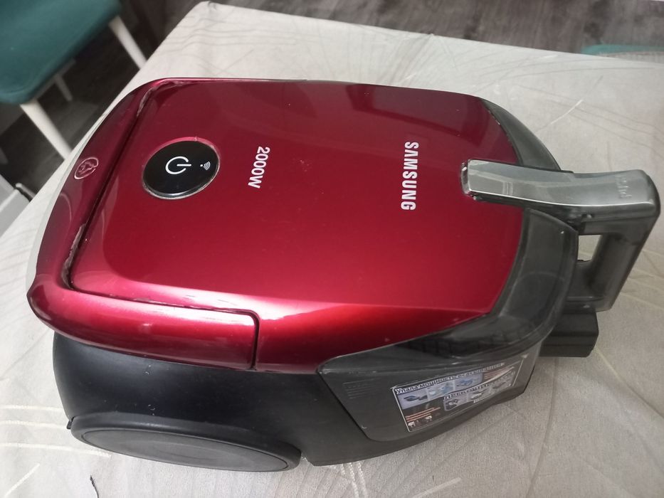 Продам пылесос от компании самсунг