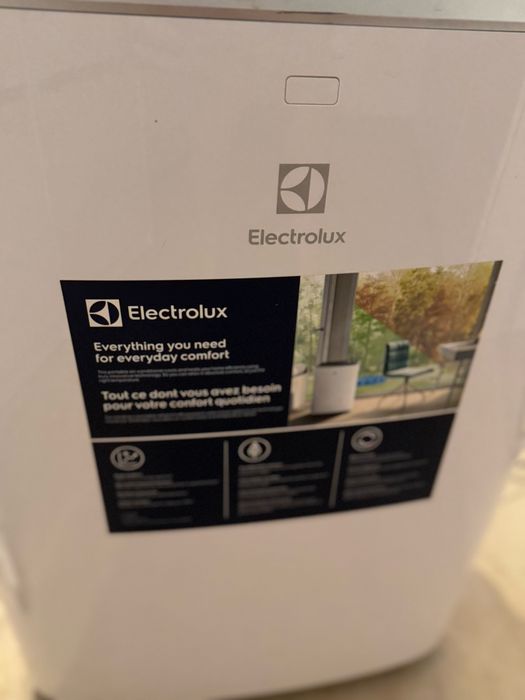 Aer conditionat portabil Electrolux 12000 BTU