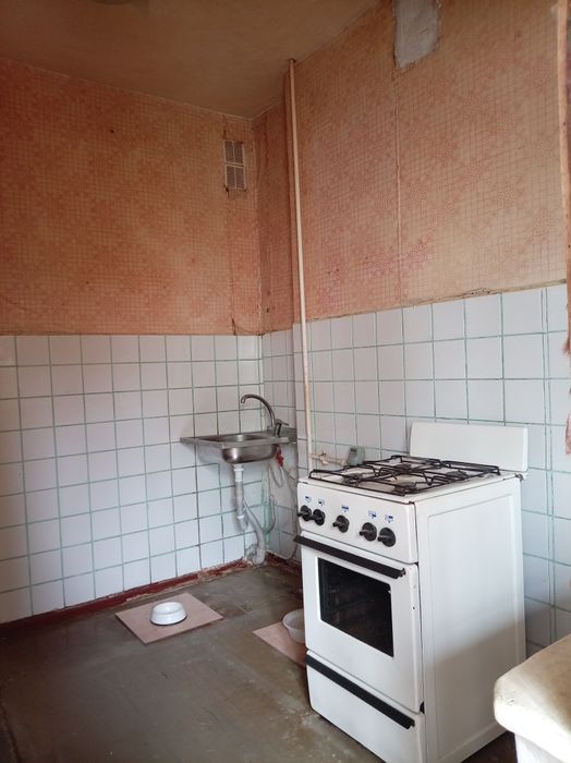 Продам 3 комнатную