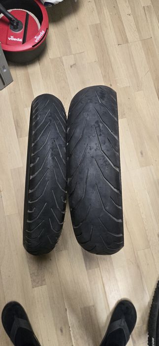 Комплект гуми Pirelli Angel CT 110/70-17 и 140/70-17 – Добре запазени