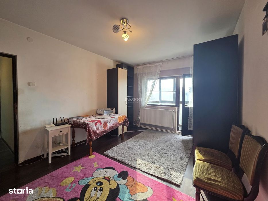 Apartament 4 camere-decomandat-Dacia