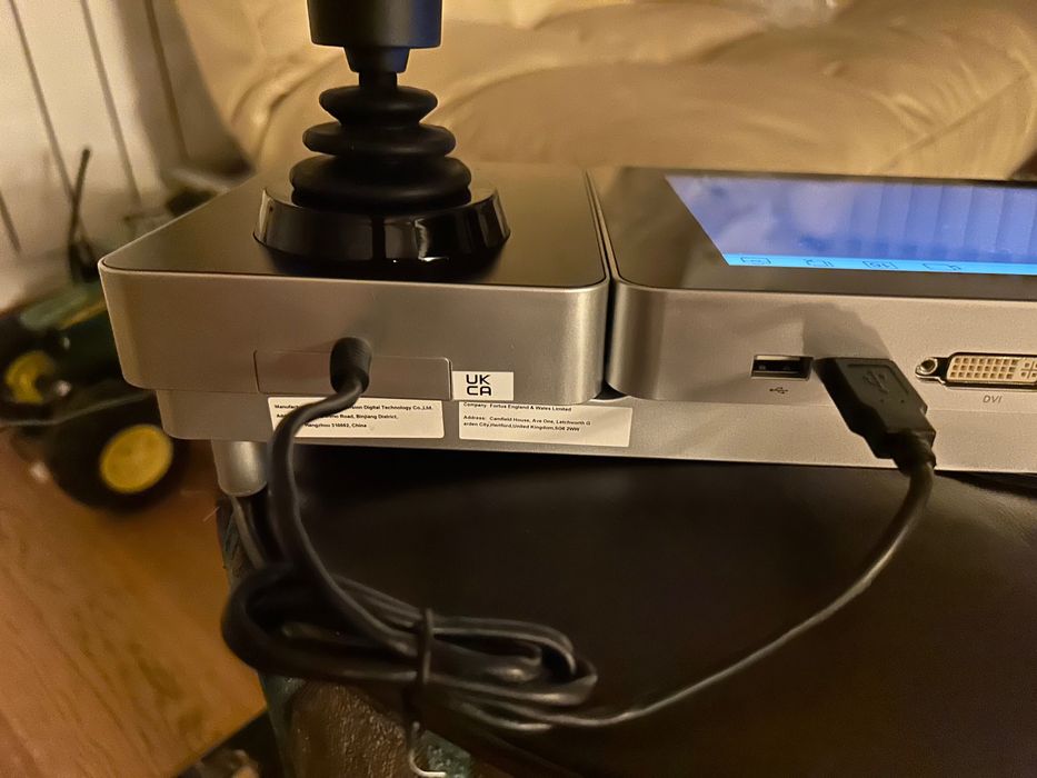 CCTV controller cu joystick