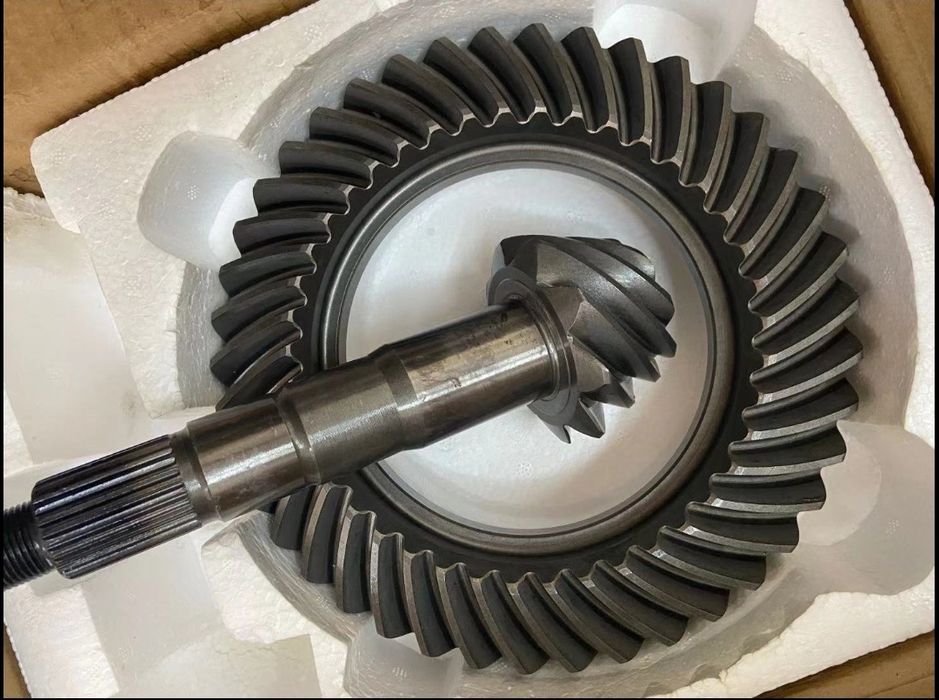 Главная пара для Ланд крузер 80-120.