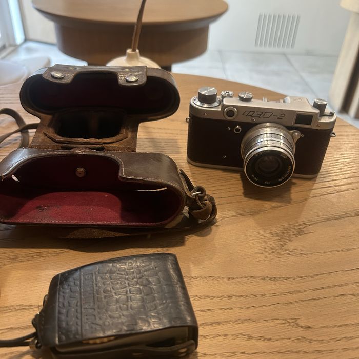 Фотопарат ФЭД -2 продам