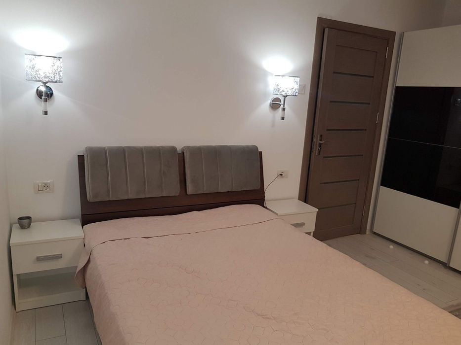 32 mp, etaj intermediar, mobilata, utilata