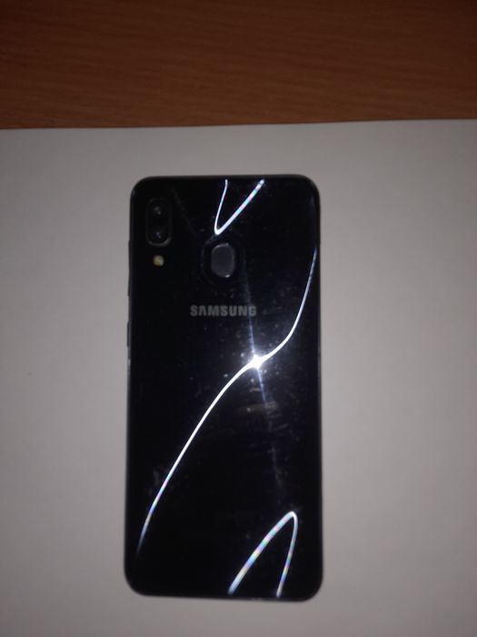 Sumsung galaxy a30